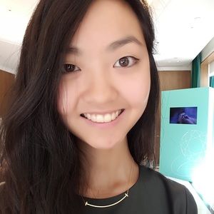 Meet your Posher, Nina